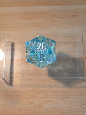 Acrylic Blue Glitter D20 Decorative Dice For Dungeons & Dragons